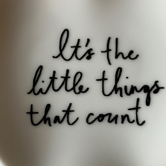 Kate Spade: “A Charmed Life” Apple Ring Dish- Gold Tone Leaf- Ceramic - Picture 7 of 12